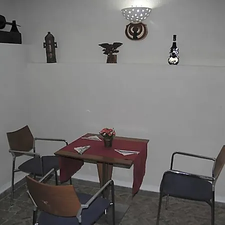 Doi Taurasi 酒店
